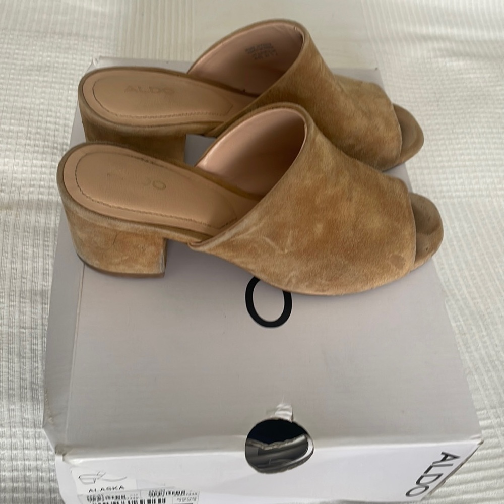 Tan Leather Aldo Mules